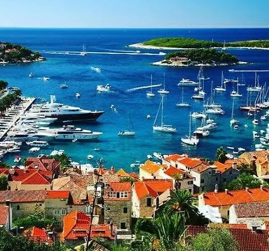 Lejlighed Luci Hvar Town