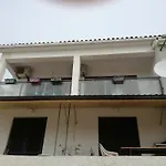Luci Апартаменты *