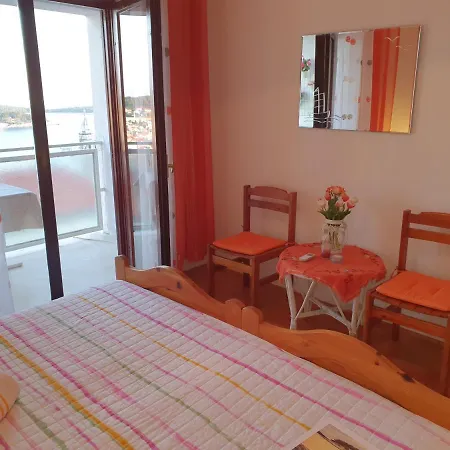 Luci Apartman *