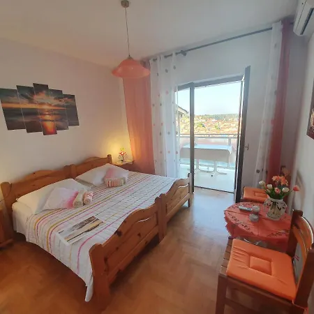 Apartment Luci *