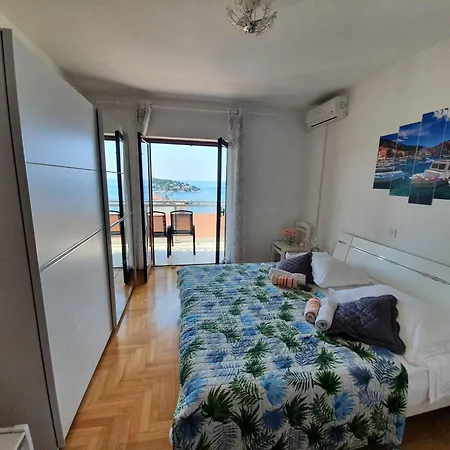 Apartment Luci *