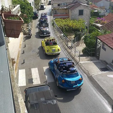 Luci Apartman *