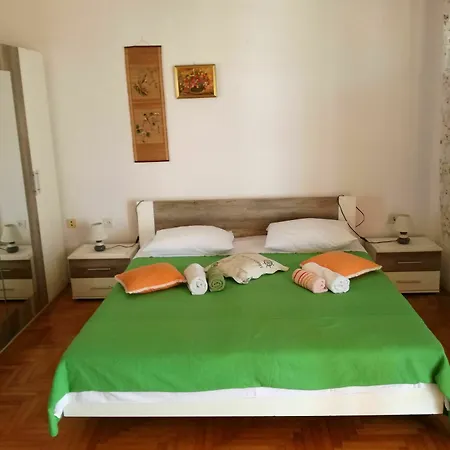 Luci Apartment *