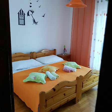 Luci *